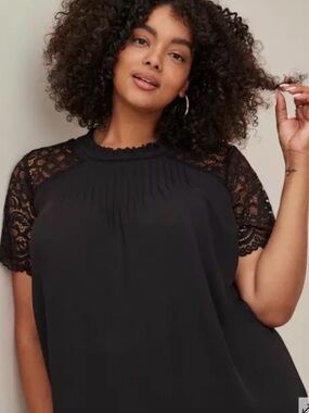 torrid Black Lace Sleeve Tunic Top